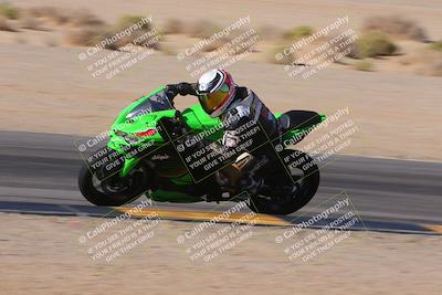 media/Dec-10-2023-SoCal Trackdays (Sun) [[0ce70f5433]]/Turn 9 Inside Set 2 (1115am)/